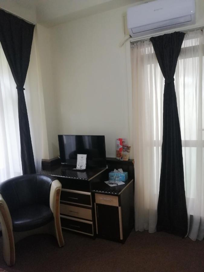Hotel Casa Teilor Piteşti Exteriér fotografie